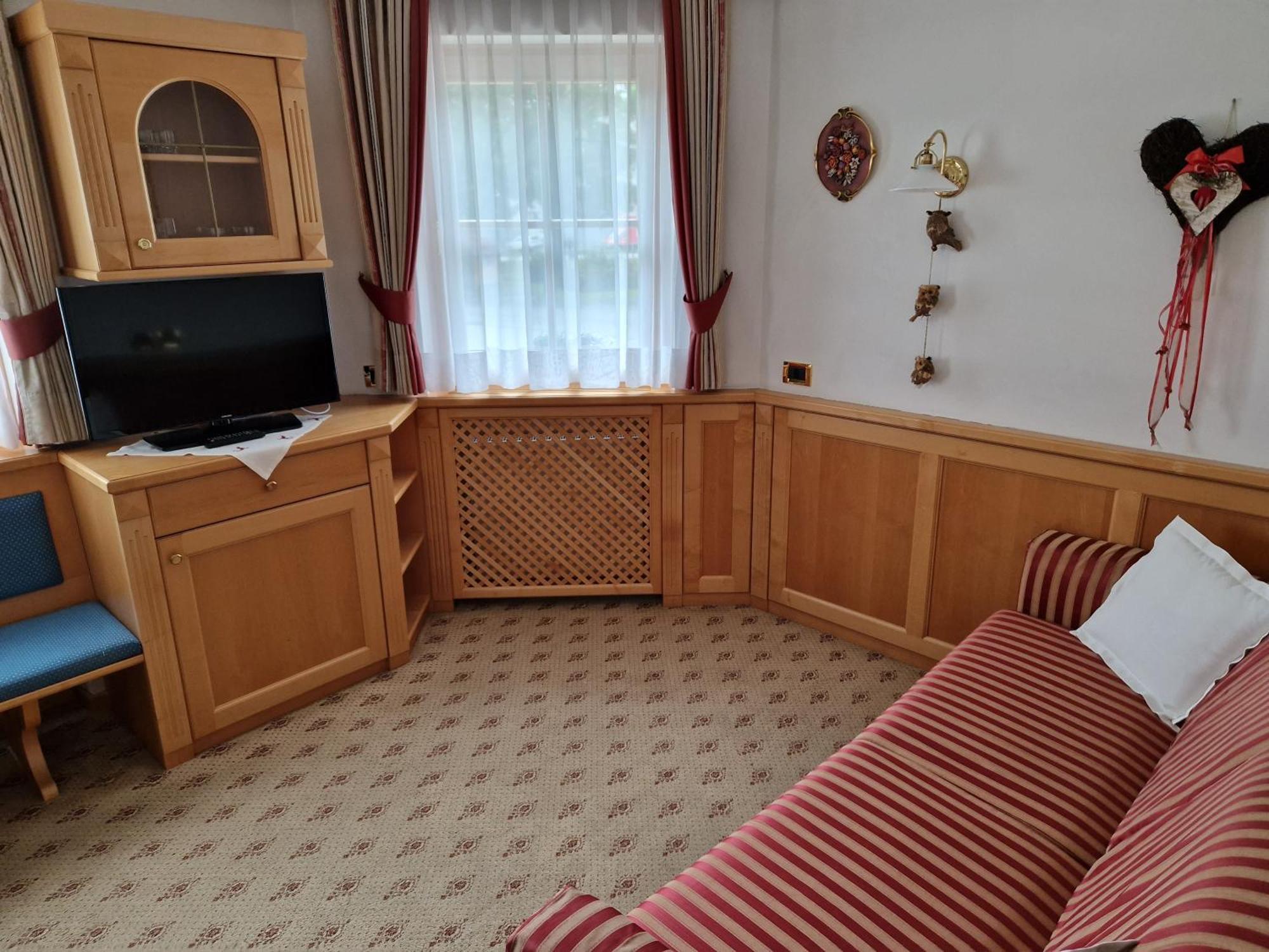 Residence Ciastel Ortisei Ngoại thất bức ảnh